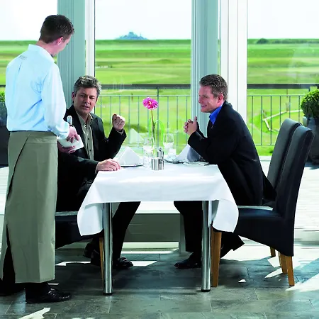 Enjoy Romo Feriested 4*