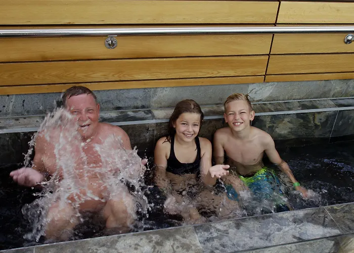 勒姆快乐度假酒店 度假村 4*